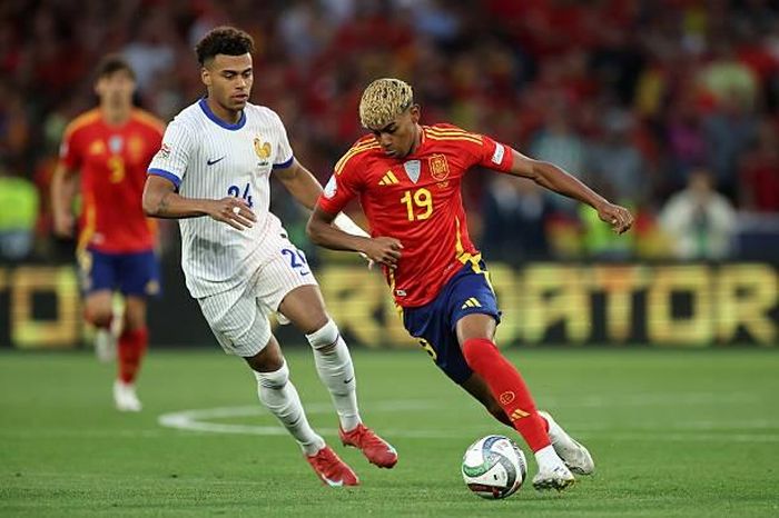 Tây Ban Nha 5-4 Pháp: cơn mưa bàn thắng tại bán kết Nations League