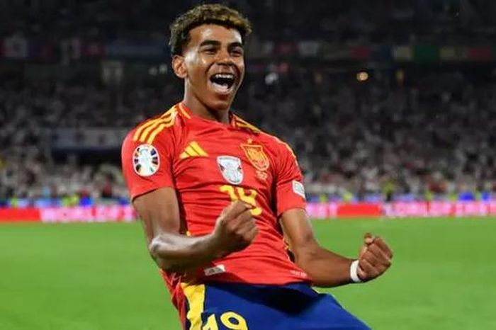 Đội tuyển Tây Ban Nha giành quyền vào chung kết Nations League