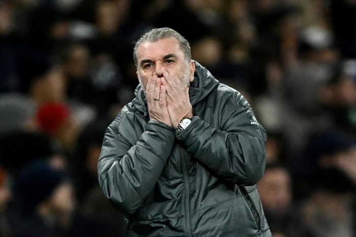 Tottenham quá tàn nhẫn khi sa thải Postecoglou?