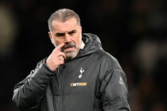 Cầu thủ Tottenham nổi giận vì HLV Postecoglou