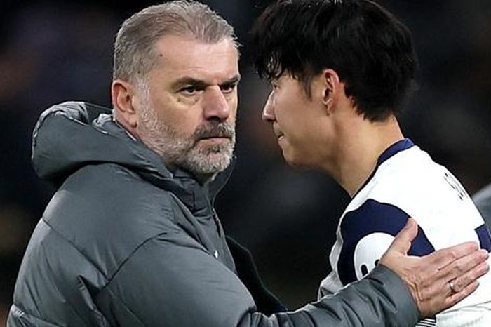 Tottenham sa thải HLV Postecoglou, nguy cơ cầu thủ nổi loạn