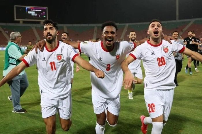 10 đội bóng đầu tiên giành quyền dự World Cup 2026