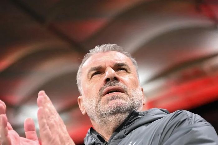 HLV Ange Postecoglou gửi tâm thư chia tay Tottenham