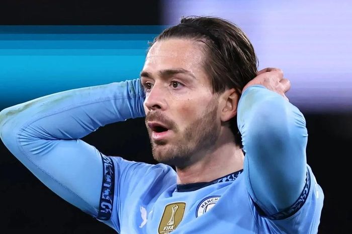 Newcastle muốn 'giải cứu' Jack Grealish khỏi Man City