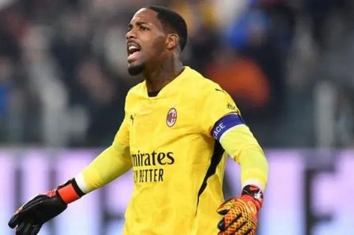 Chelsea đàm phán chiêu mộ Mike Maignan từ AC Milan