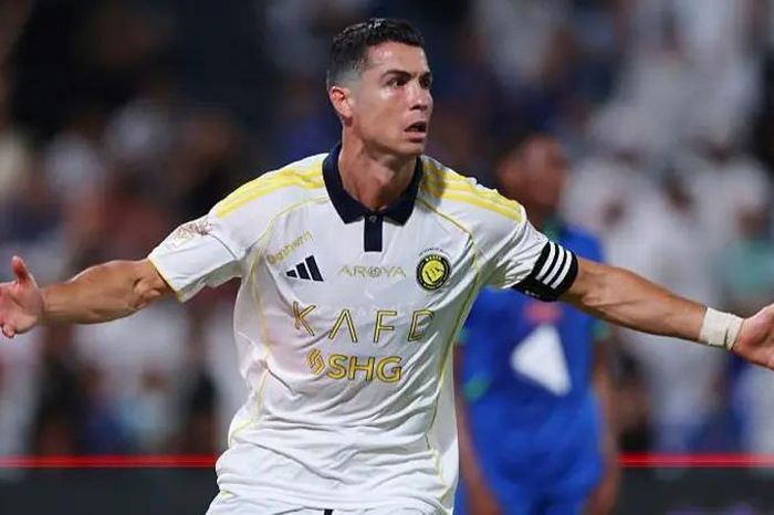Cristiano Ronaldo xác nhận ở lại Al Nassr: 'Không có gì thay đổi'