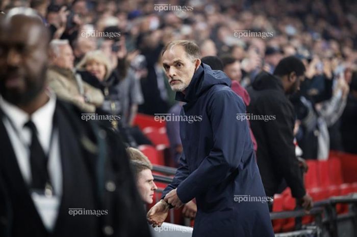 2 đội có lợi thế lớn trong cuộc đua vô địch Premier League mùa tới
