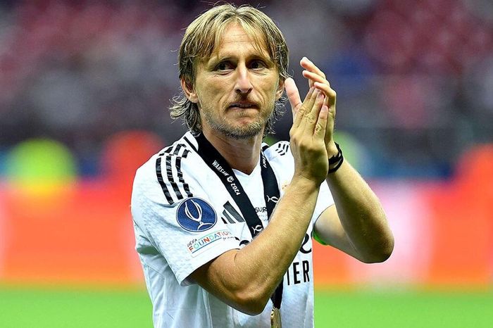 Hành động đẹp của Modric