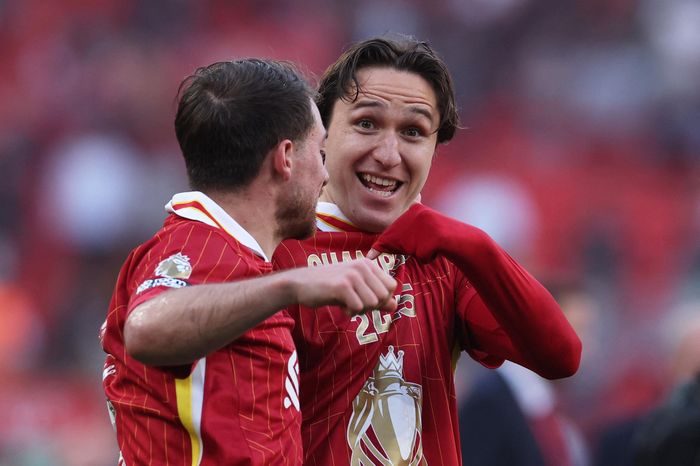 Dấu chấm hết cho Chiesa ở Liverpool