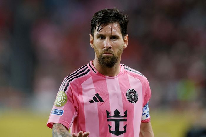 Messi cùng đồng đội gây thất vọng ở trận ra quân FIFA Club World Cup