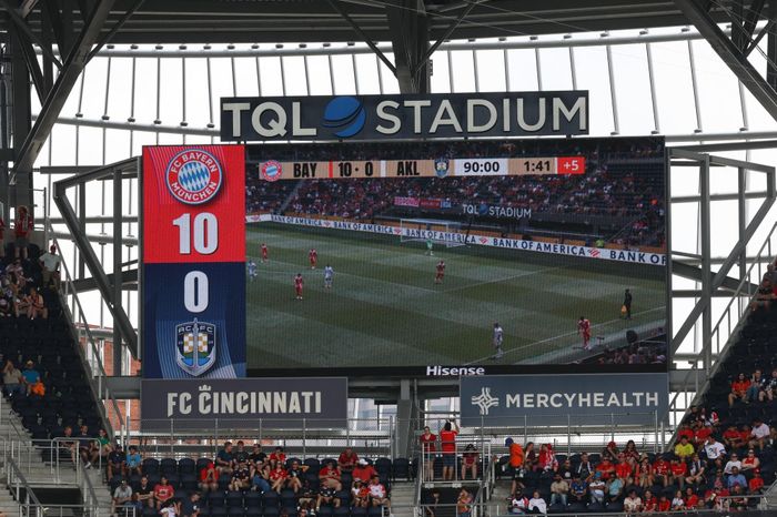 Auckland City thua Bayern 0-10, trợ lý HLV Vicelich nói gì