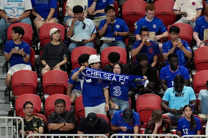 Vì sao trận của Chelsea vắng khán giả?