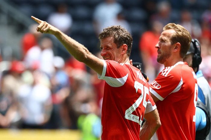 Bayern Munich ký hợp đồng hơn 320 triệu euro