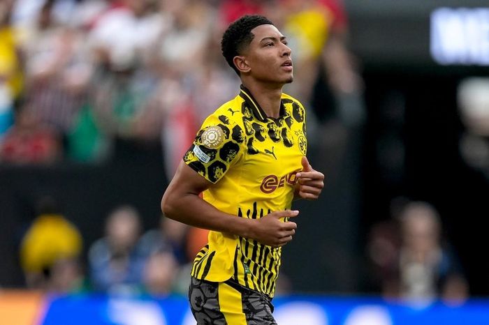 Dortmund cưa điểm Fluminense trận ra mắt Jobe Bellingham
