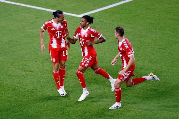 Bayern Munich hạ gục Boca Juniors