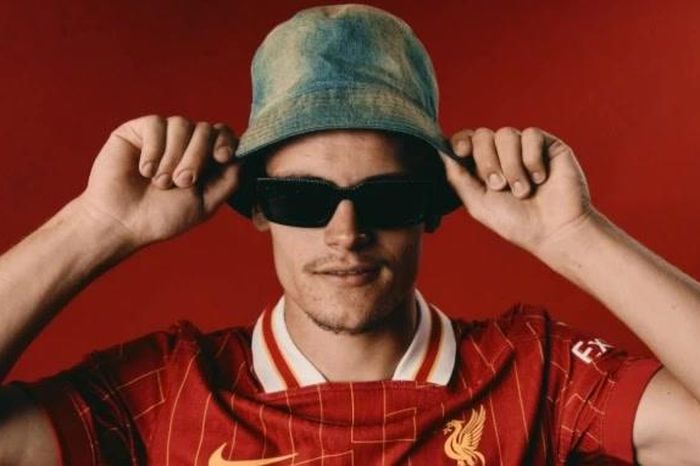 Florian Wirtz ra mắt Liverpool