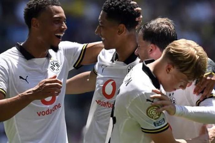 Mamelodi Sundowns ngược dòng bất thành, Dortmund thắng trận cầu 7 bàn