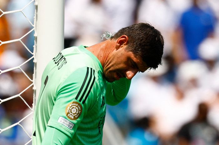 Courtois yêu cầu đồng đội chơi thông minh hơn