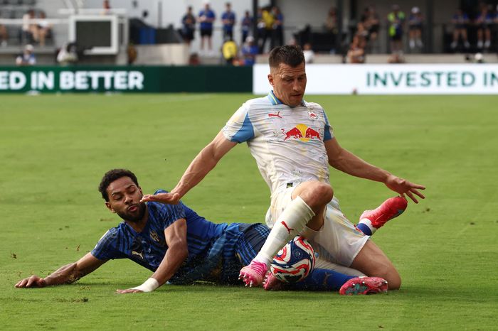 Al Hilal tiếp tục bất bại
