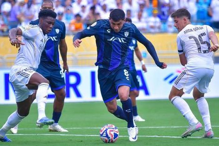 FIFA Club World Cup: Chơi thiếu người, Real Madrid vẫn 'làm gỏi' đội bóng Mexico