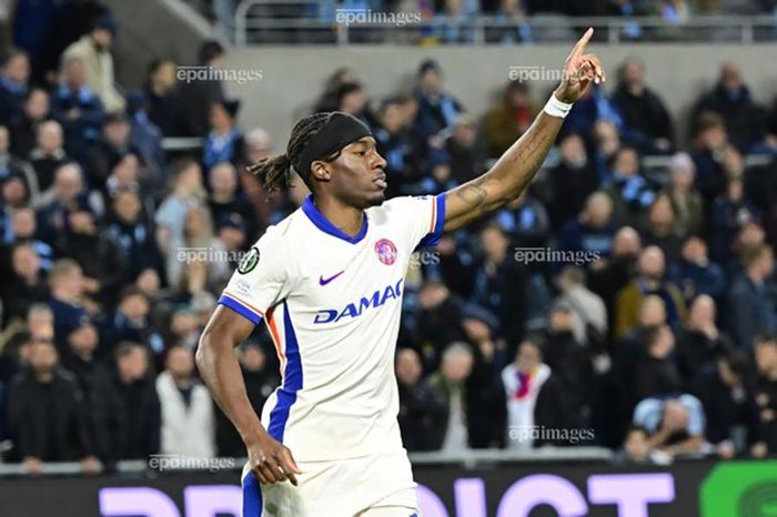 Arsenal xác định tiền đạo của Chelsea thay thế cho Sesko
