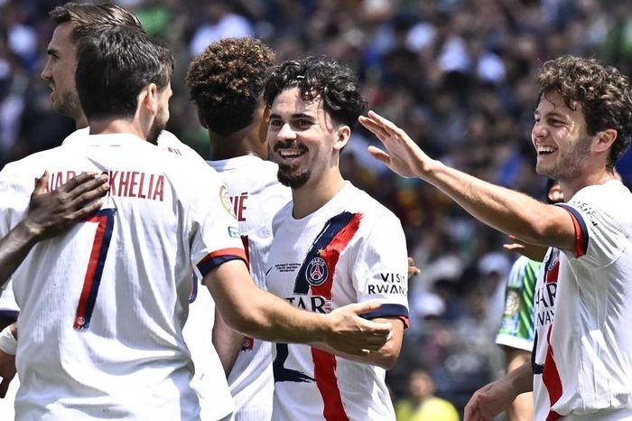 PSG giương oai, bay vào vòng 1/8 FIFA Club World Cup