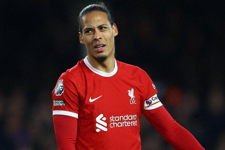 Thua Everton, Liverpool khó đua vô địch Ngoại Hạng Anh