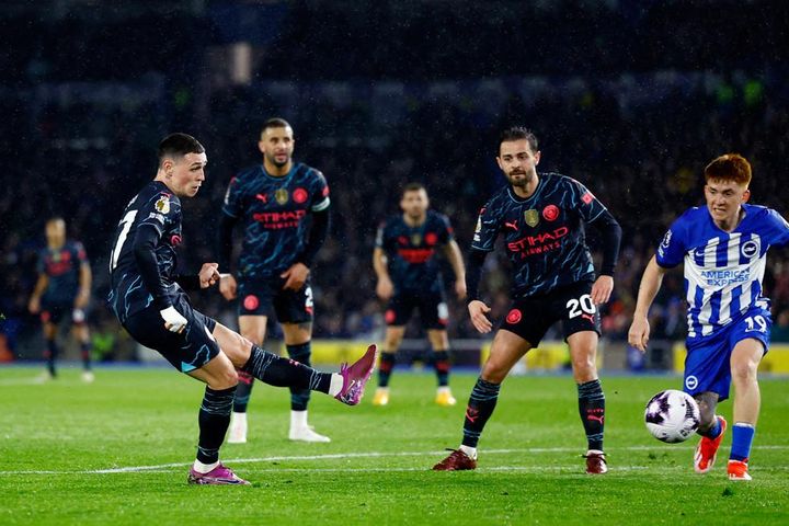 Man City đánh bại Brighton, rút ngắn cách biệt với Arsenal