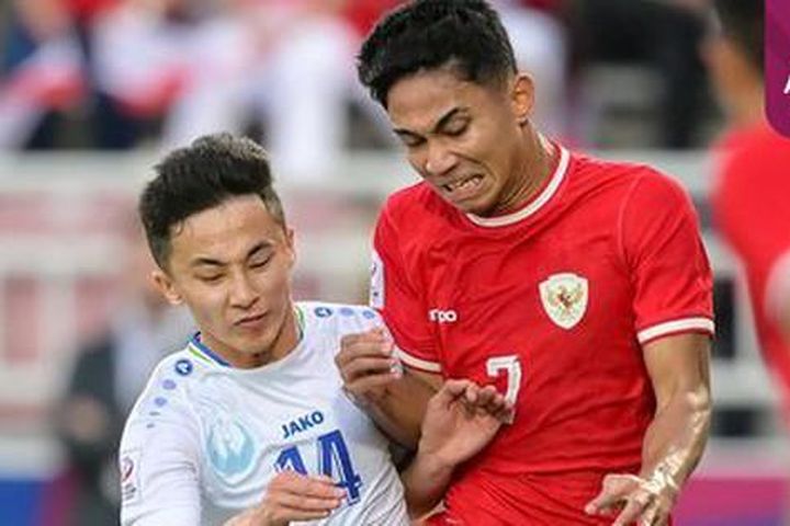 U23 Indonesia nhận 2 bàn thua và 1 thẻ đỏ, vé dự Olympic còn 'treo'