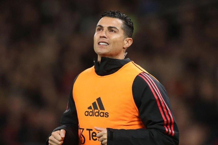 Rio Ferdinand: Hãy để Ronaldo ra đi
