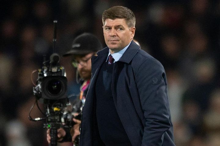 Aston Villa sa thải HLV Steven Gerrard