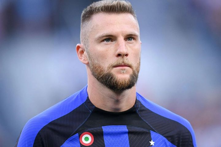 Barcelona theo đuổi cùng lúc hai ngôi sao