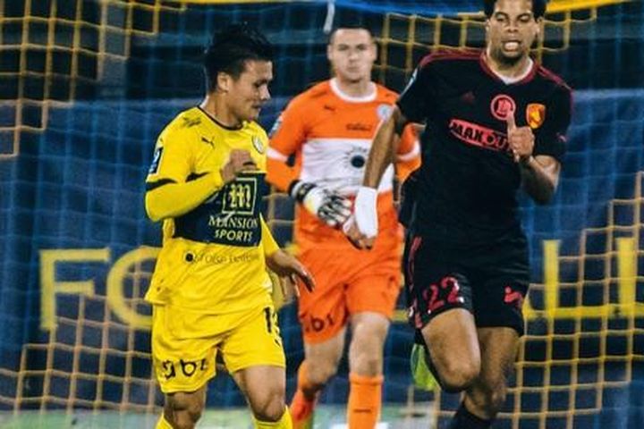 Trước trận Pau FC vs Nimes, 00h00 ngày 23/10: Thêm một cơ hội khác cho Quang Hải