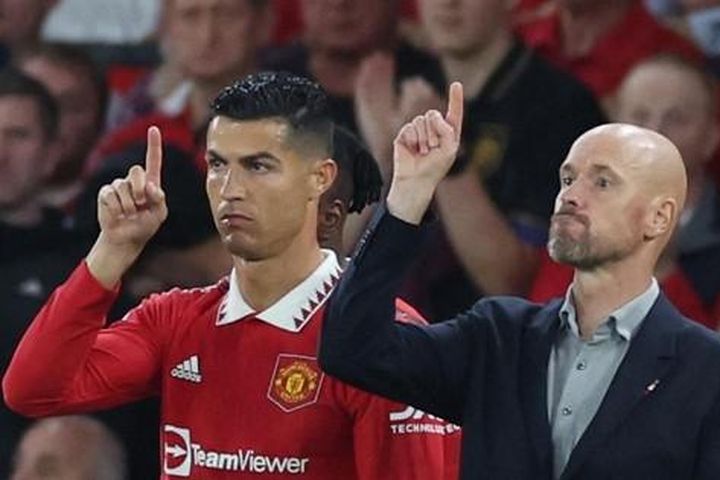 Mourinho 'dạy' Ten Hag cách huấn luyện Ronaldo