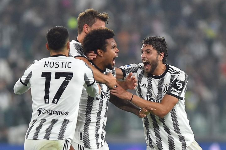 Thắng 4 sao trước Empoli, Juventus áp sát tốp 4