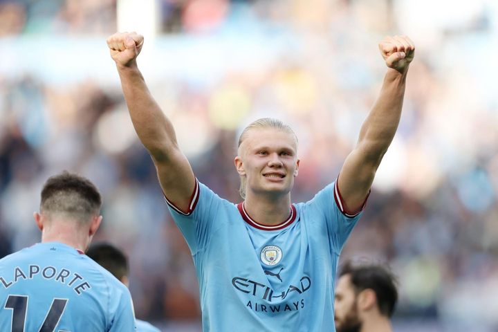 Haaland ghi cú đúp, Man City đánh bại Brighton