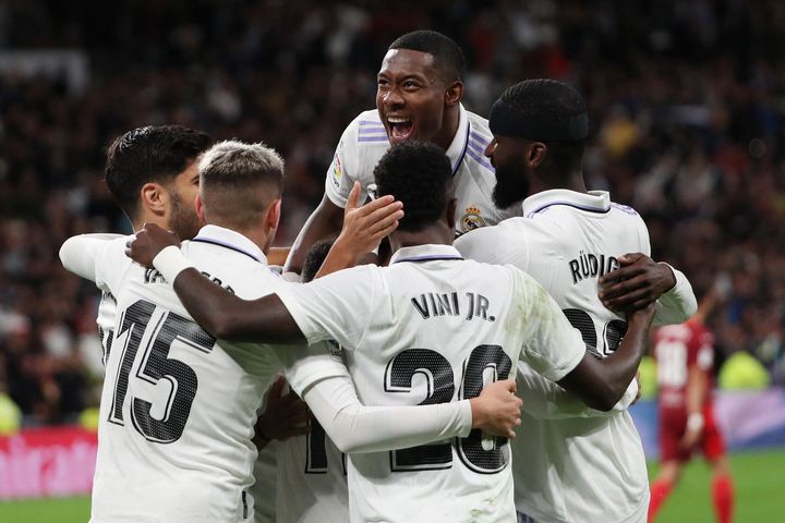 Valverde lập siêu phẩm sút xa giúp Real Madrid nối dài mạch bất bại