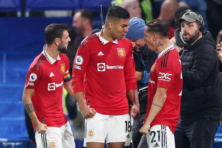 MU hòa nghẹt thở Chelsea: Đẳng cấp Casemiro