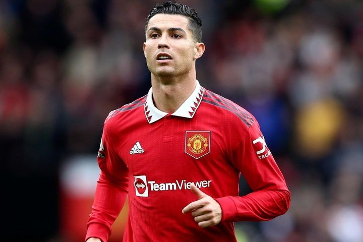 Ronaldo kiên quyết ra đi, MU nhắm loạt ngôi sao thay thế