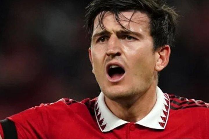 Maguire sẵn sàng trở lại đội hình MU sau khi Varane chấn thương