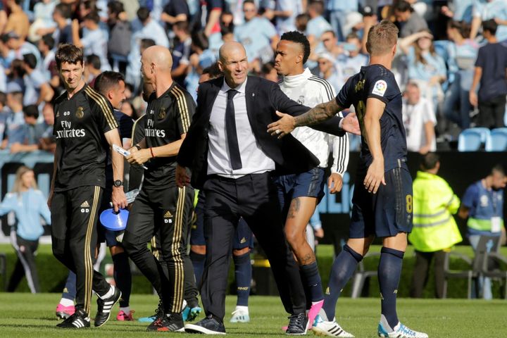 Zidane chọn đội bóng có nhiều tham vọng hơn Real