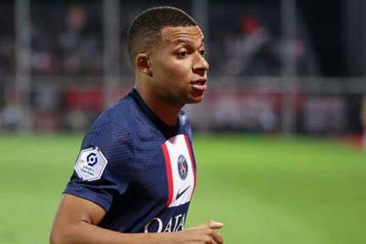PSG phủ nhận những điều khoản khó tin trong hợp đồng với Mbappe