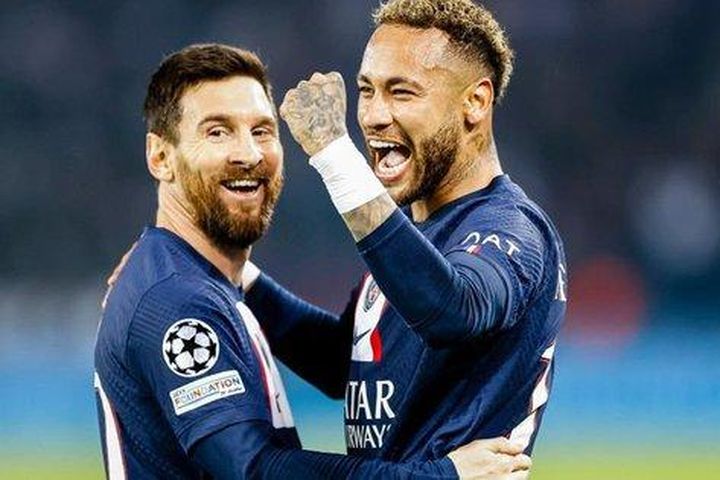 Messi góp công 4 bàn thắng giúp PSG thắng 7-2