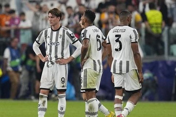 Juventus nguy cơ không dự Europa League