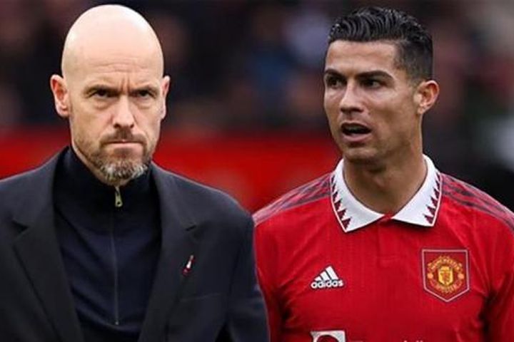 Tin nhanh bóng đá sáng 26/10: Sát thủ của Lille 'bật đèn xanh' cho Man Utd; Ronaldo trở lại đội 1; Sancho đang 'lạc nhịp' cùng Quỷ đỏ