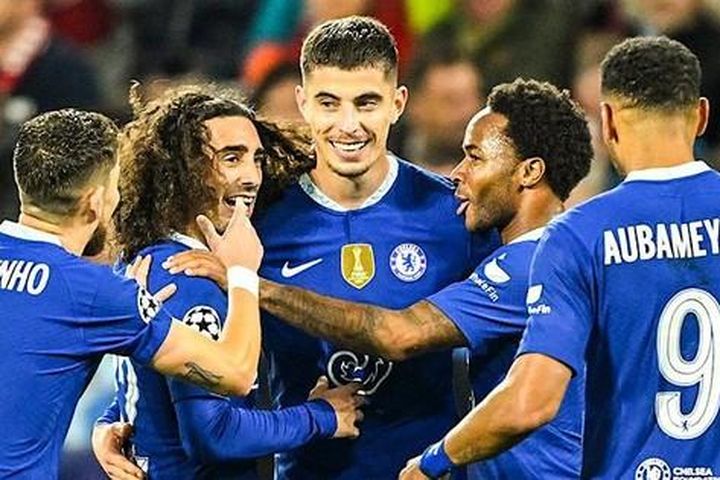 Potter theo chân Di Matteo, Chelsea sớm đoạt vé vượt qua vòng bảng Champions League