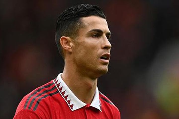 CĐV MU phát hiện khoảnh khắc Ronaldo từ chối không chịu vào sân