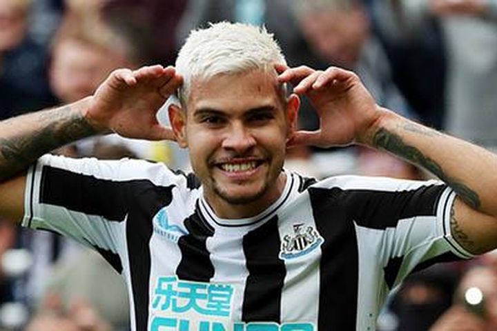 Chelsea tính chiêu mộ 'máy quét' của Newcastle