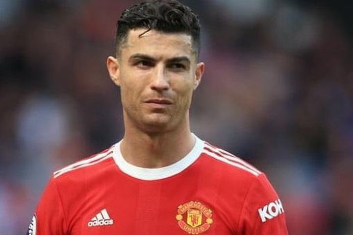 Vì sao CLB Sporting từ chối chiêu mộ Ronaldo?