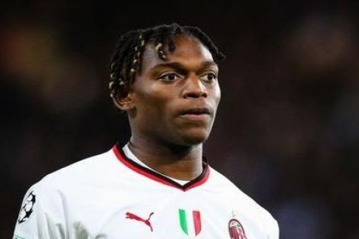 Chuyển nhượng cầu thủ Ngoại hạng Anh ngày 27/10 : Chelsea gia hạn Mateo Kovacic; HLV Jurgen Klopp giữ Roberto Firmino; MU khó có Rafael Leao